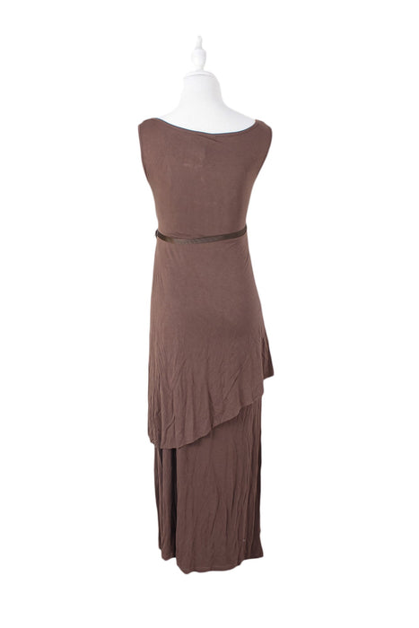 A Brown Sleeveless Dresses from Mothers en Vogue in size XS for maternity. (Back View)
