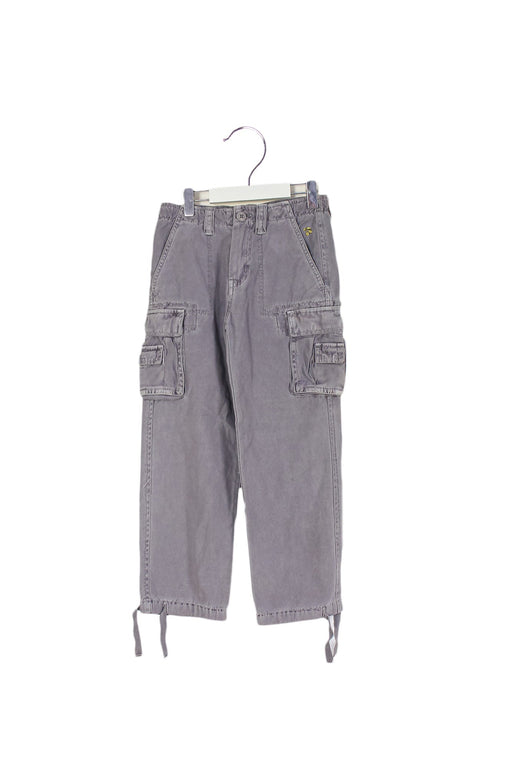 A Grey Casual Pants from Le Temps Des Cerises in size 6T for boy. (Front View)