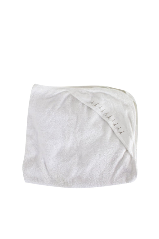 A White Blankets from Aden & Anais in size Newborn for neutral. (Front View)