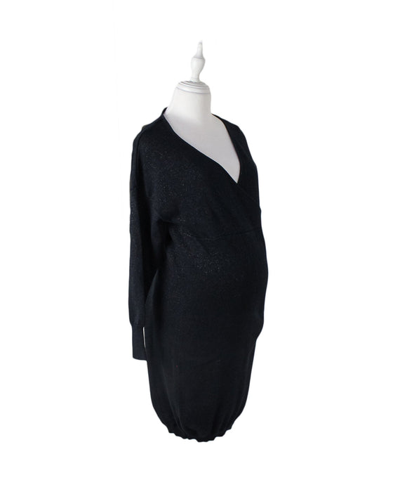 A Black Long Sleeve Dresses from Mamalicious in size M for maternity. (Front View)