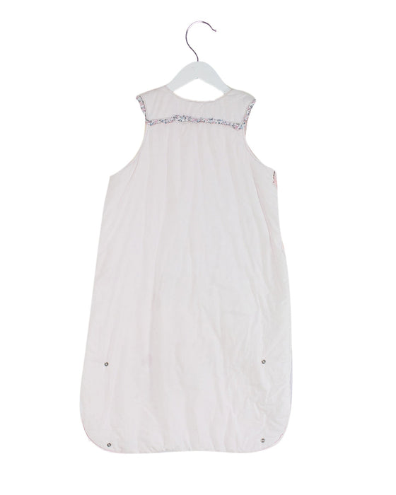 A Pink Sleepsacs from Château de Sable in size O/S for girl. (Back View)