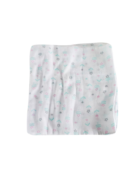 A White Swaddles from Ideal Baby by Aden + Anais in size O/S for girl. (Front View)