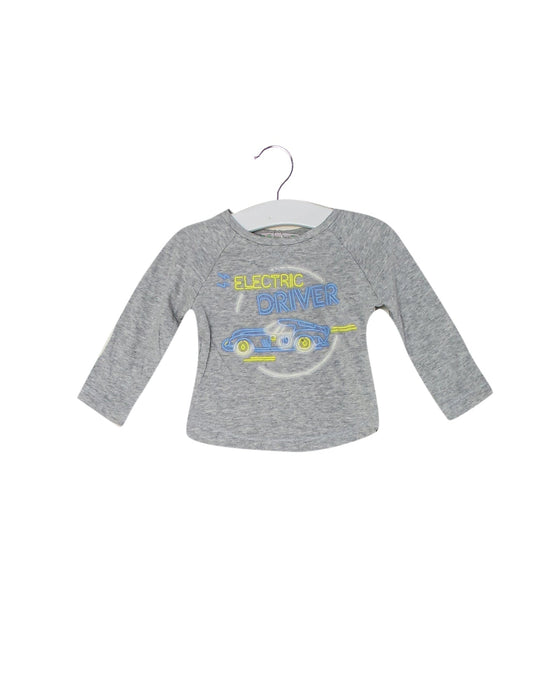 A Grey Long Sleeve Tops from Bonpoint in size 3-6M for boy. (Front View)