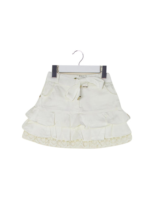 A Ivory Short Skirts from Nicholas & Bears in size 4T for girl. (Front View)