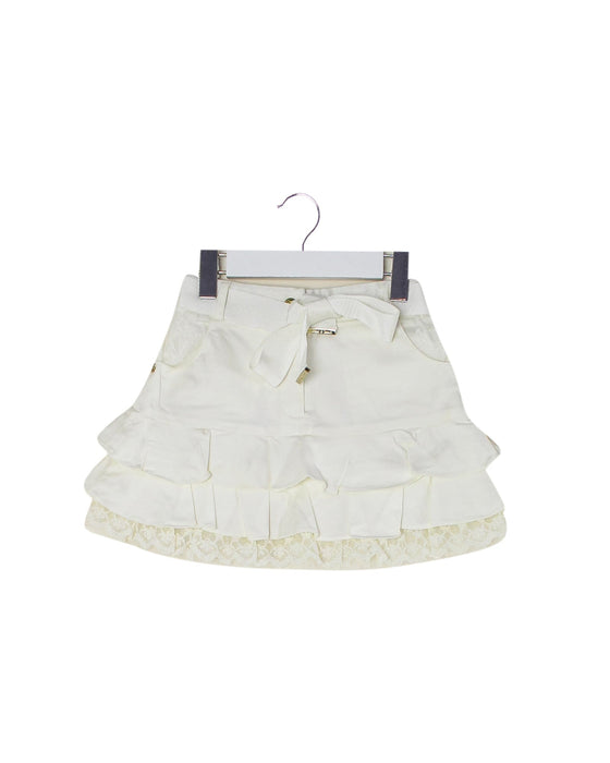 A Ivory Short Skirts from Nicholas & Bears in size 4T for girl. (Front View)