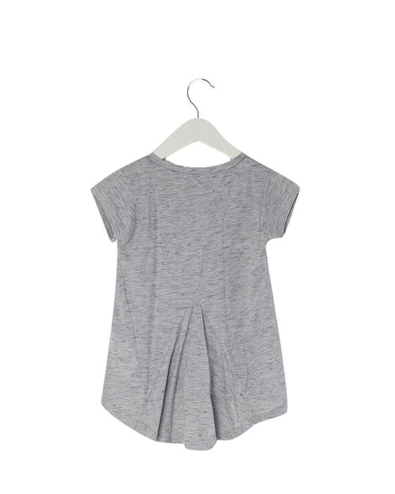 A Grey Short Sleeve Tops from 3Pommes in size 2T for girl. (Back View)