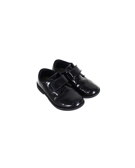 A Black Dress Shoes from Bibi in size 5T for boy. (Front View)