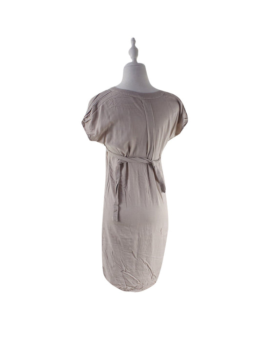 A Grey Short Sleeve Dresses from Seraphine in size XS for maternity. (Back View)