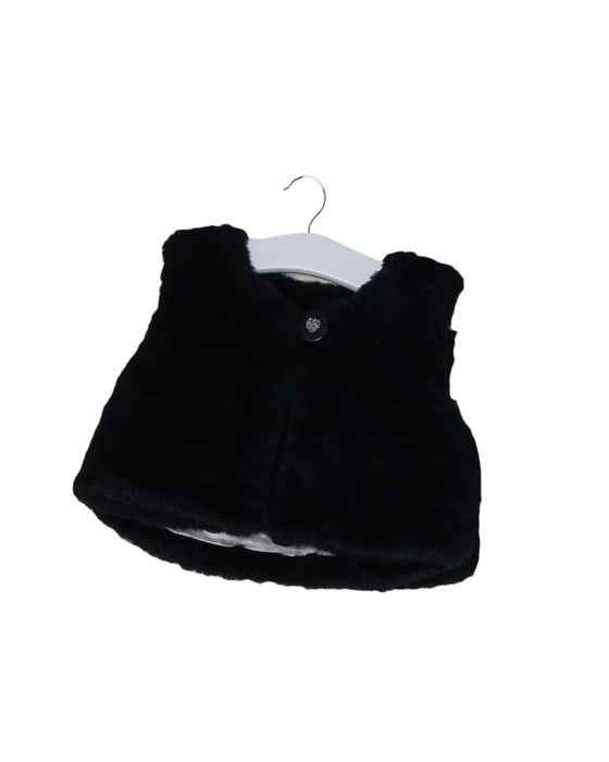 A Black Vests from Marese in size 3-6M for girl. (Front View)