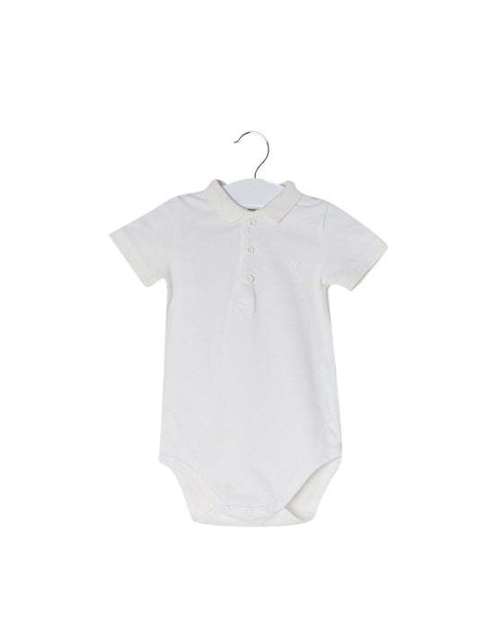 A White Short Sleeve Bodysuits from Natalys in size 6-12M for boy. (Front View)