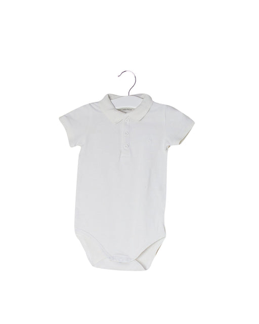 A White Short Sleeve Bodysuits from Natalys in size 6-12M for boy. (Front View)