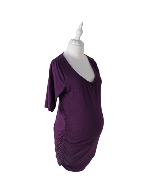 A Purple Short Sleeve Tops from A Pea in the Pod in size S for maternity. (Front View)