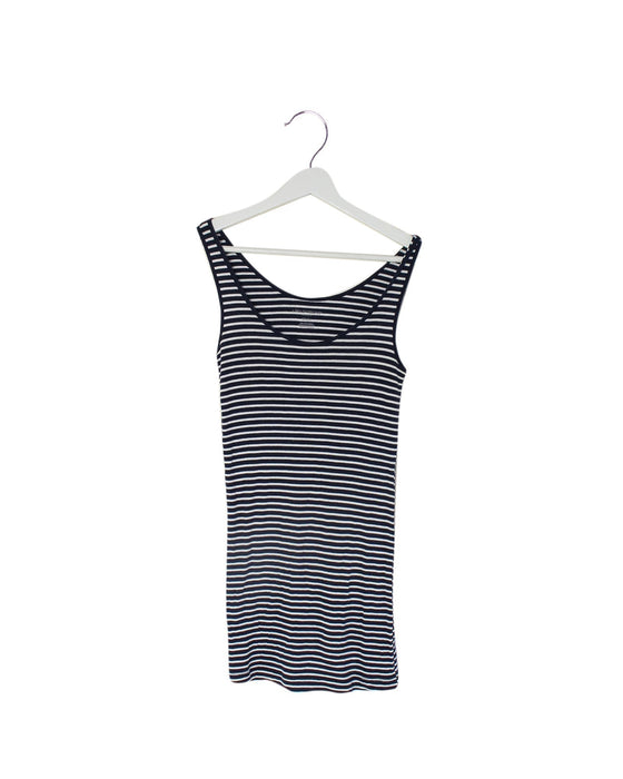 A Black Sleeveless Tops from A Pea in the Pod in size S for maternity. (Front View)