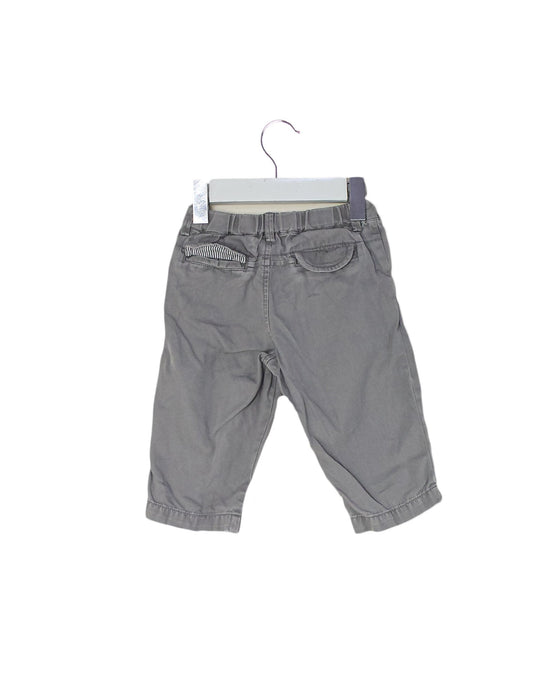 A Grey Casual Pants from Bonpoint in size 3-6M for boy. (Back View)