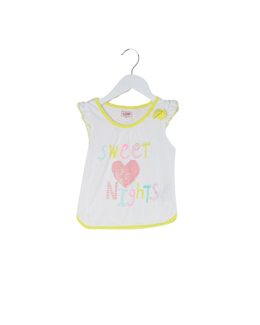 A White Short Sleeve Tops from La Compagnie des Petits in size 2T for girl. (Front View)