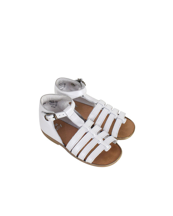 A White Sandals from Little Mary in size 3T for girl. (Front View)