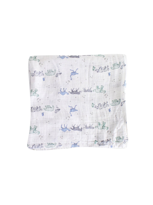 A Ivory Blankets from Aden & Anais in size O/S for neutral. (Front View)