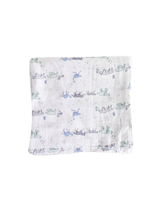 A Ivory Blankets from Aden & Anais in size O/S for neutral. (Front View)