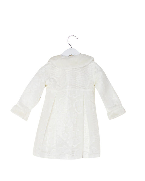 A White Coats from Blueberi Boulevard in size 3T for girl. (Back View)