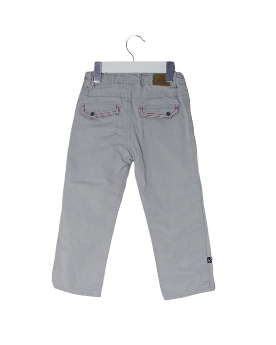 A Grey Casual Pants from Sergent Major in size 2T for girl. (Back View)