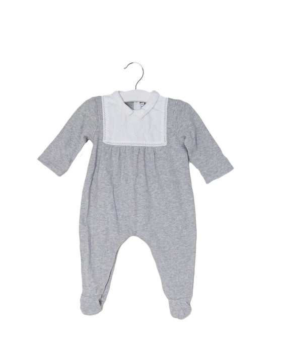 A Grey Onesies from Tartine et Chocolat in size 3-6M for boy. (Front View)