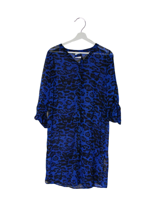 A Blue Long Sleeve Tops from Mamalicious in size S for maternity. (Front View)