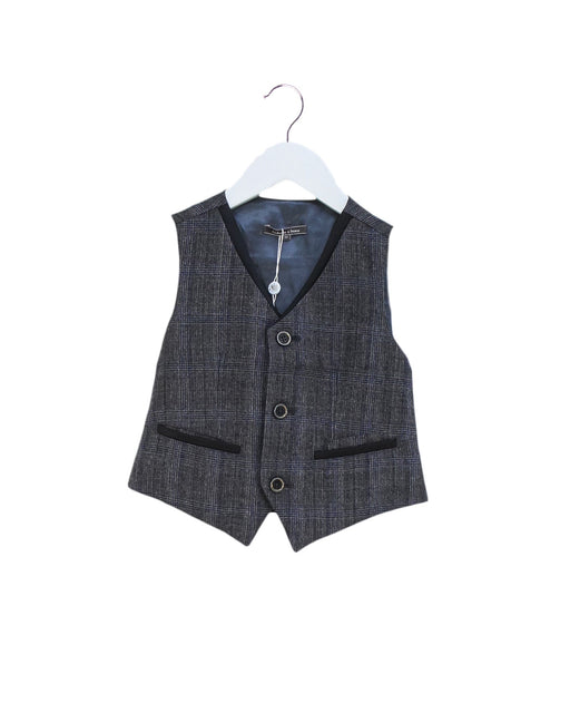A Black Suit Vests from Nicholas & Bears in size 3T for boy. (Front View)