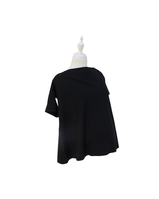 A Black Short Sleeve Tops from Hatch in size M for maternity. (Front View)
