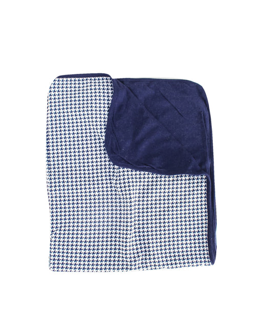 A Navy Blankets from Ralph Lauren in size O/S for neutral. (Front View)