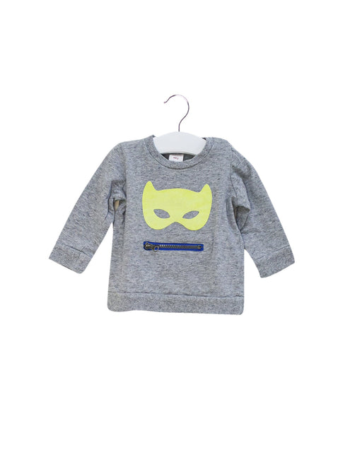 A Grey Crewneck Sweatshirts from Seed in size 6-12M for boy. (Front View)