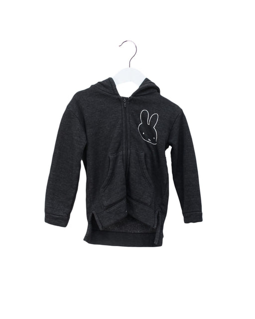 A Black Zippered Sweatshirts from Kira in size 2T for boy. (Front View)