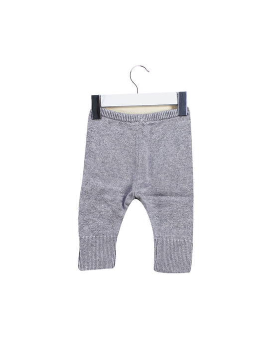 A Grey Sweatpants from Jacadi in size 3-6M for girl. (Back View)