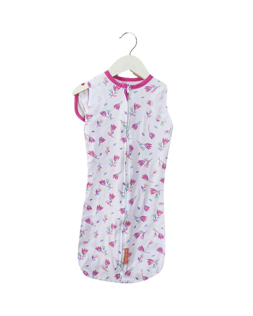 A Pink Swaddles from Summer Infant in size 3-6M for girl. (Front View)