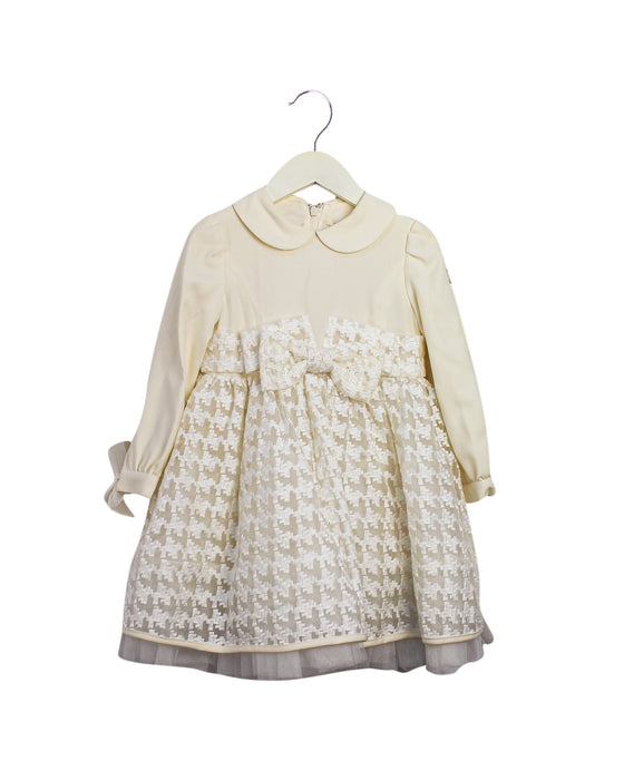 A Ivory Long Sleeve Dresses from Nicholas & Bears in size 3T for girl. (Front View)