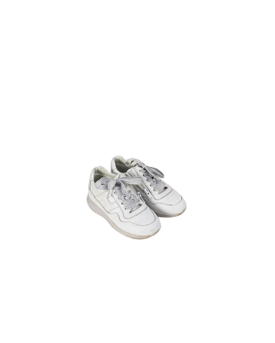 A White Sneakers from Hogan in size 4T for girl. (Front View)