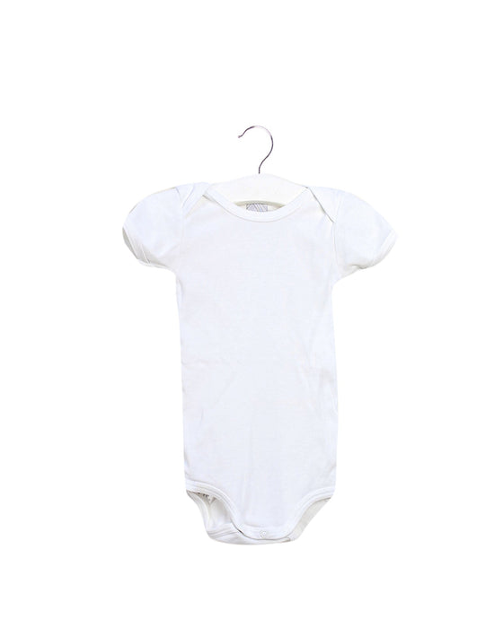 A White Short Sleeve Bodysuits from Petit Bateau in size 3-6M for neutral. (Front View)