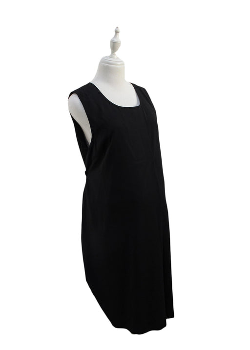 A Black Sleeveless Dresses from Gennie's in size L for girl. (Front View)