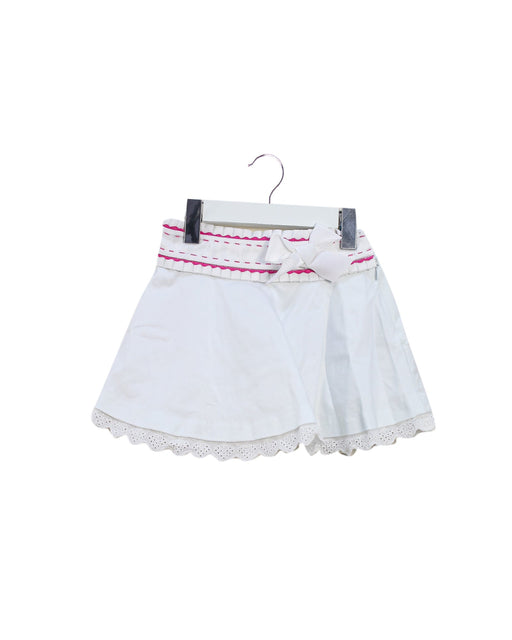 A White Short Skirts from Nicholas & Bears in size 2T for girl. (Front View)