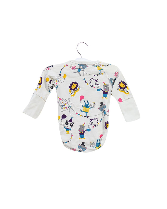 A Ivory Long Sleeve Bodysuits from Polarn O. Pyret in size 0-3M for neutral. (Back View)