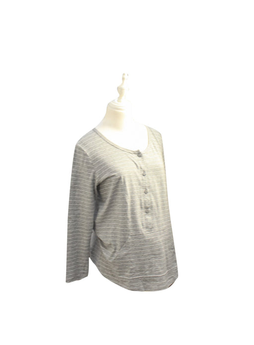 A Grey Long Sleeve Tops from Gennie's in size L for girl. (Front View)