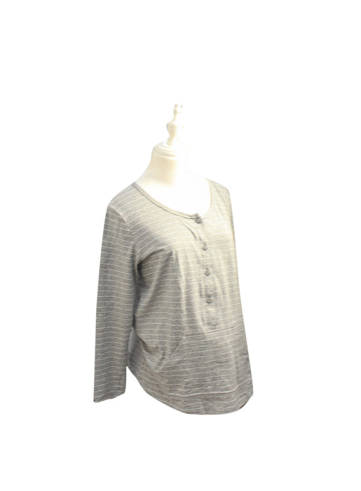 A Grey Long Sleeve Tops from Gennie's in size L for girl. (Front View)
