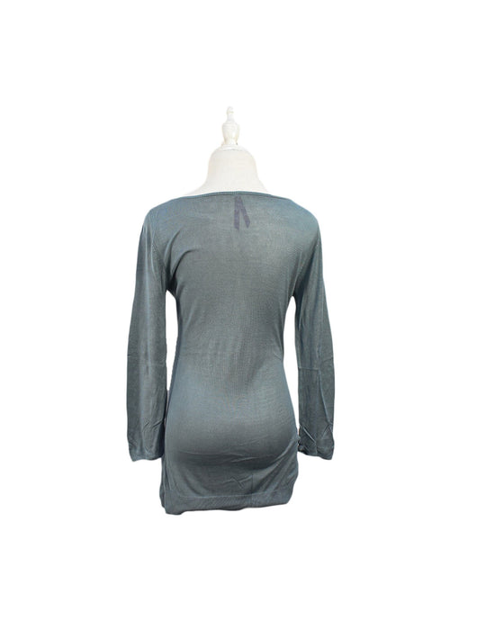 A Teal Long Sleeve Tops from Seraphine in size M for maternity. (Back View)