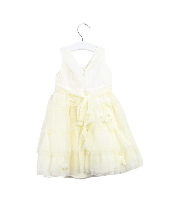 A Ivory Sleeveless Dresses from Nicholas & Bears in size 2T for girl. (Back View)