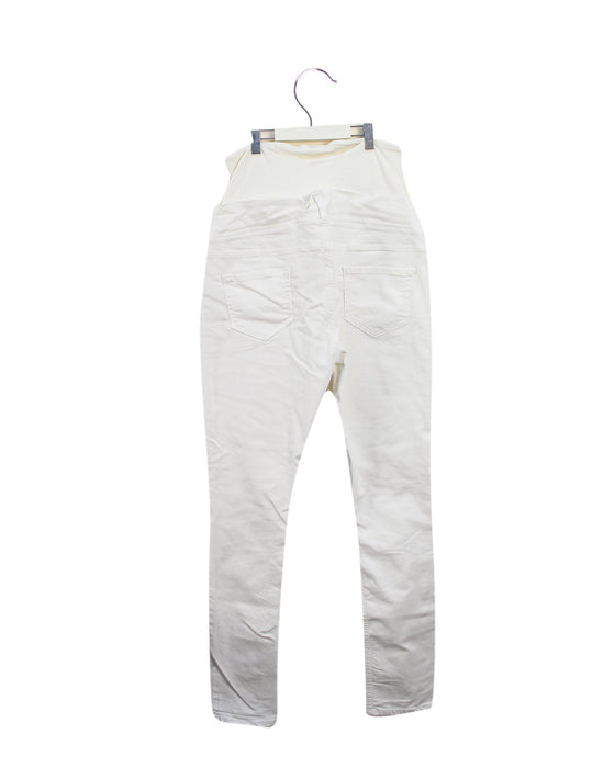 A White Jeans from Isabella Oliver in size L for maternity. (Back View)