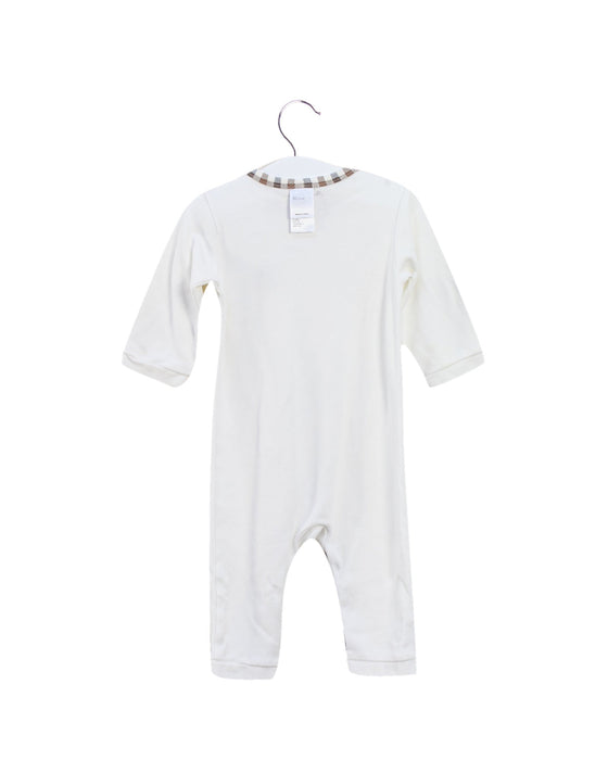 A Ivory Onesies from Aquascutum in size 3-6M for neutral. (Back View)