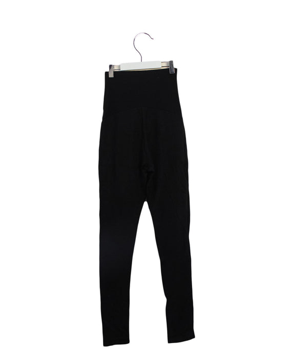 A Black Leggings from Jules & Jim in size XS for maternity. (Back View)