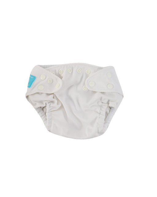 A White Cloth Diapers from Charlie Banana in size O/S for boy. (Front View)