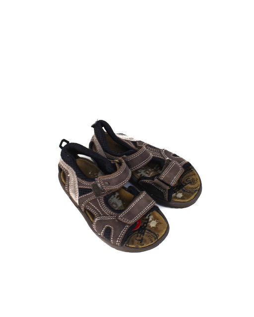 A Brown Sandals from Primigi in size 5T for boy. (Front View)