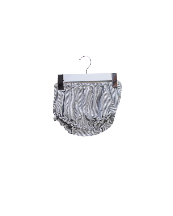 A Grey Bloomers from Seed in size 3-6M for neutral. (Front View)