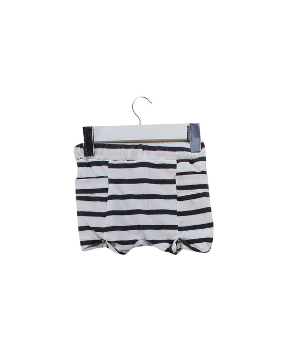 A Navy Shorts from Seed in size 0-3M for boy. (Back View)